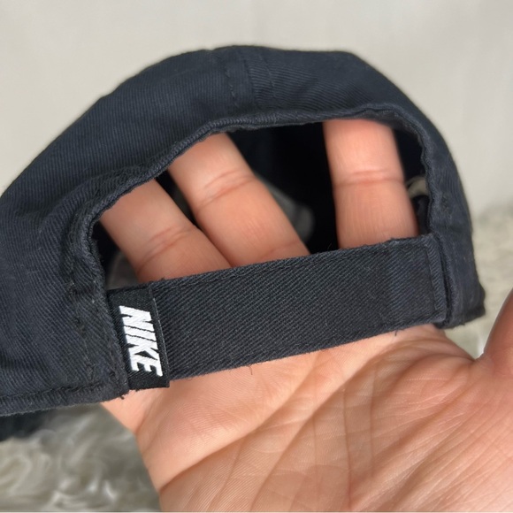 Nike Child Embroidered Swoosh Strapback Hat, 4-7 - Picture 3 of 7